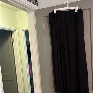 Cider Black Wide Leg J
Pants